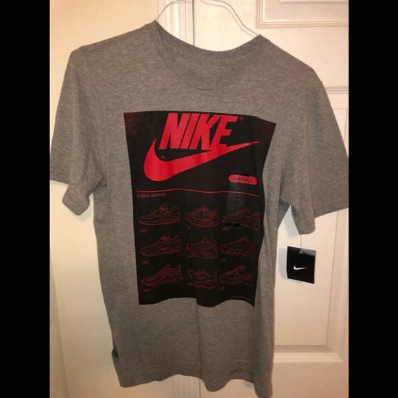 Nike Mens Short Sleeve Air Max Tshirt 